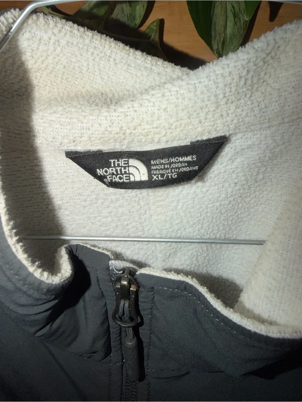 The North Face Men's Black & Light Gray Fleece Performance Jacket